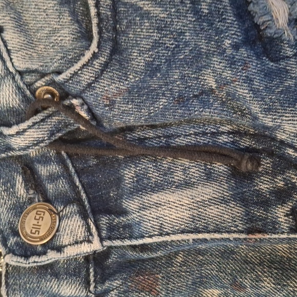 Stylish Blue Distressed Boys Jeans - Picture 5 of 8